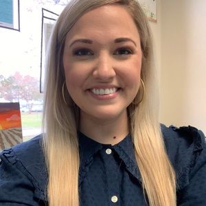 Meet your Posher, Lorna